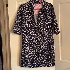 Lilly Pulitzer navy giraffe print shirt dress